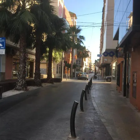 In Centre דירה *